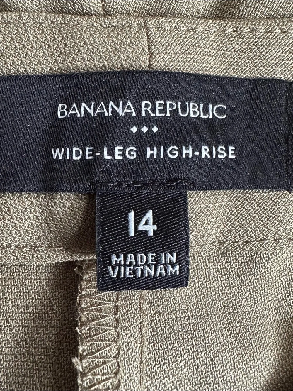 Banana Republic Wide-Leg High Rise Pleated Trouser Pants Olive Green Women’s 14